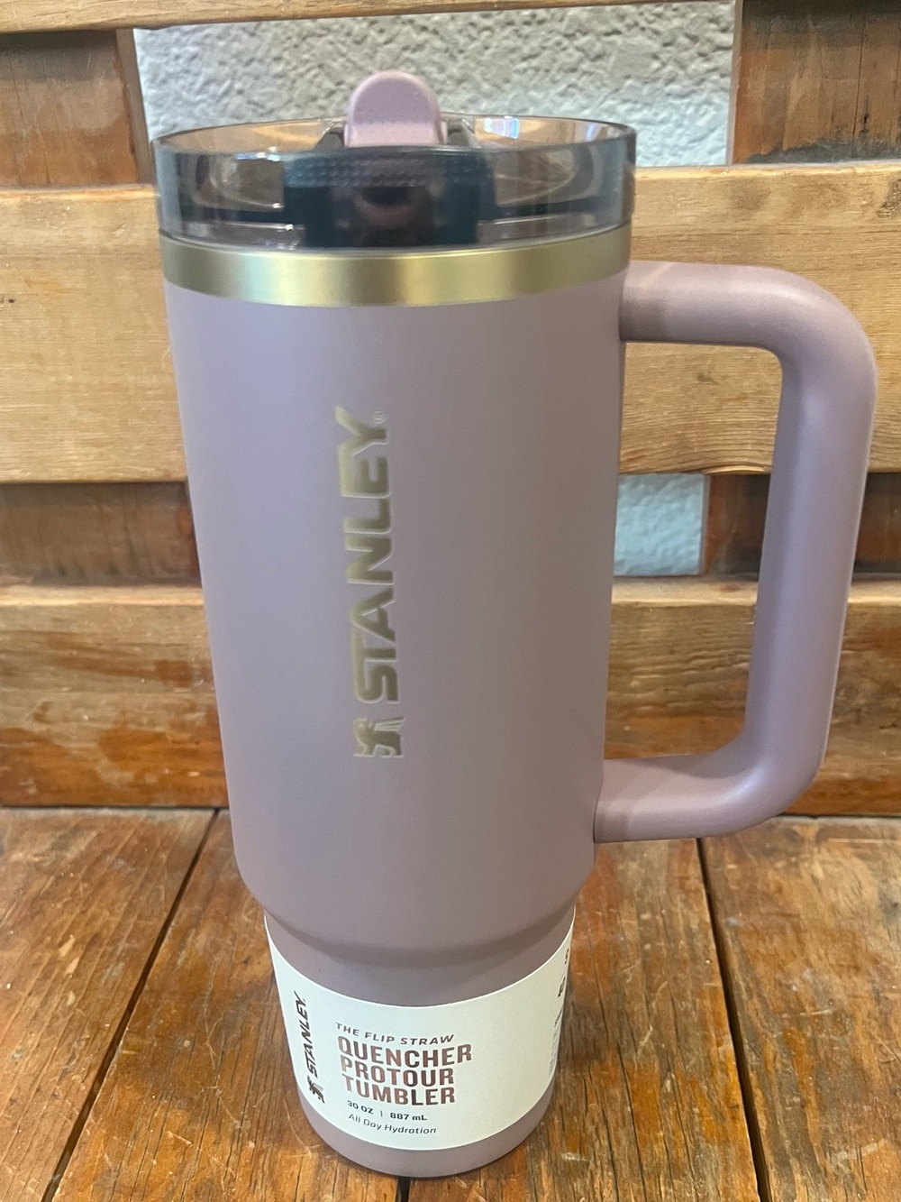 Stanley 30 oz Quencher Tumbler in Cashmere with Gold Accent, new
